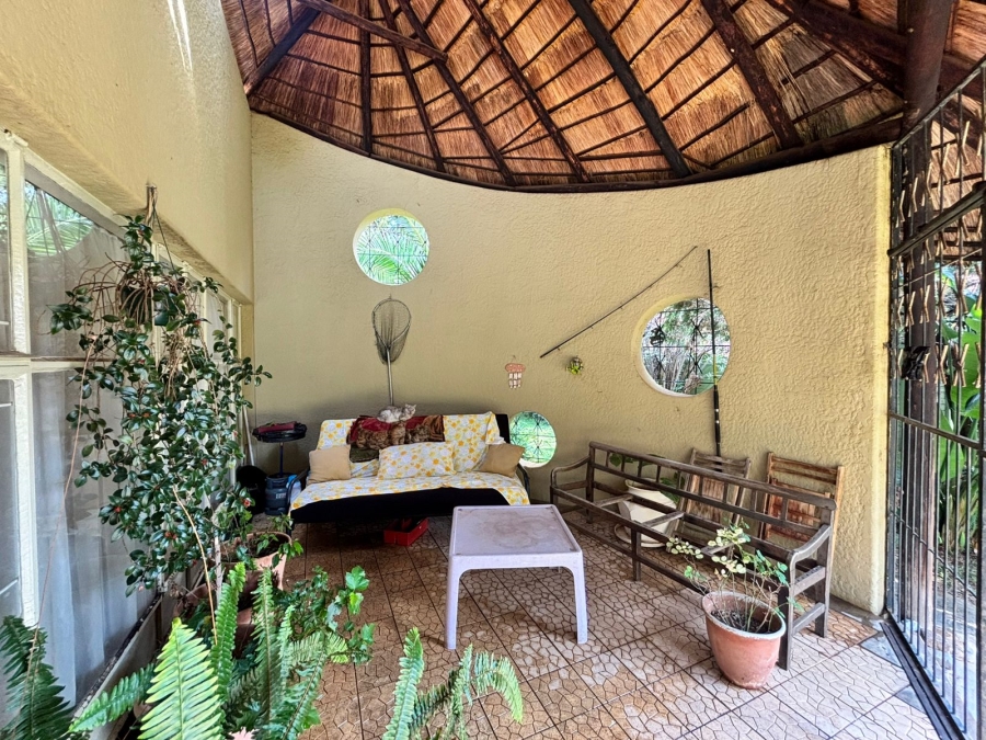 4 Bedroom Property for Sale in Flamwood North West